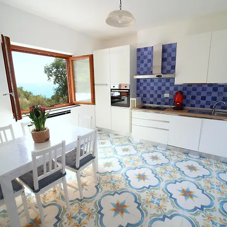 Oltremare Homestay Maratea